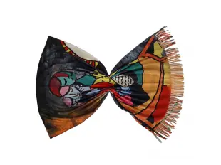 Двулицев дамски шал с картина на Пикасо Двулицев дамски шал с картина на Пикасо