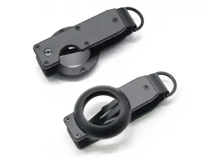 Ключодържател с място за Air Tag