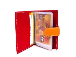 Червен визитник с закопчалка