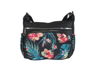 Черна чанта от текстил с цветя - Greta