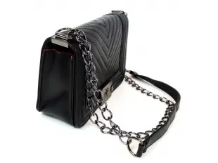 Интересна черна чанта - голям вариант