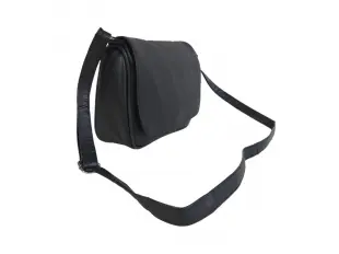 Черна дамска чанта - Eviq