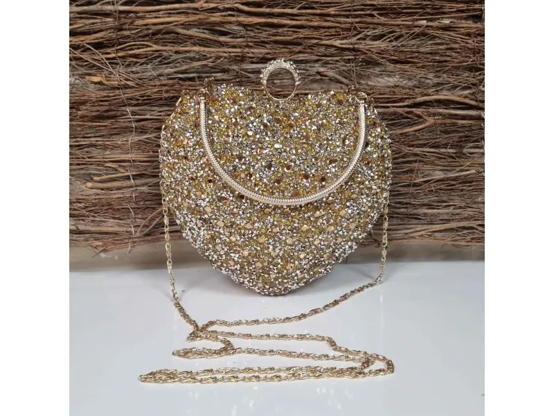 Блестяща златна чанта - сърце Блестяща златна чанта - сърце