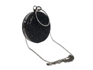 Черна кръгла чанта - Tarina