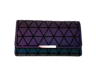 Удобно дамско портмоне - хамелеон