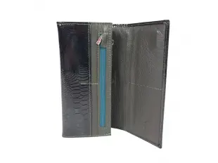 Зелено лачено портмоне - Filas