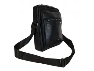 Черна мъжка чанта - Markes