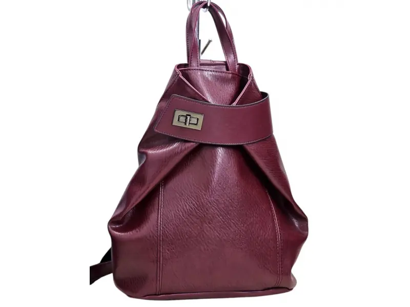 Дамска раница - Maria в цвят бордо Дамска раница - Maria в цвят бордо